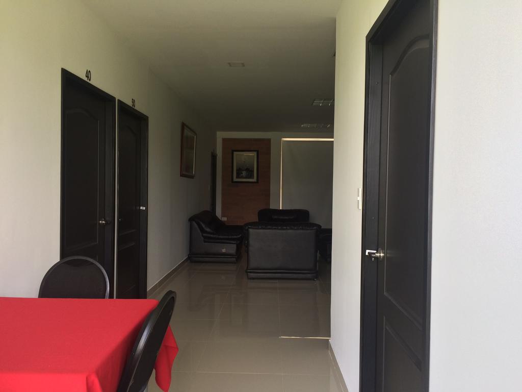 Hostal La Sultana Santa Rosa De Cabal Eksteriør billede
