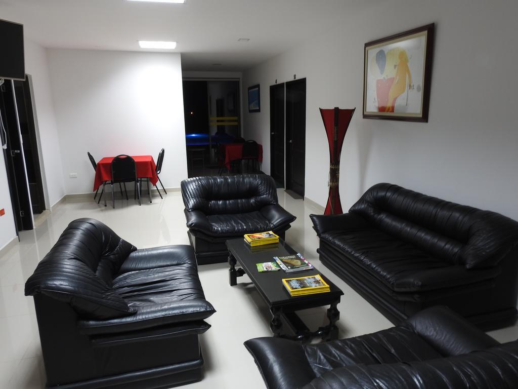 Hostal La Sultana Santa Rosa De Cabal Eksteriør billede