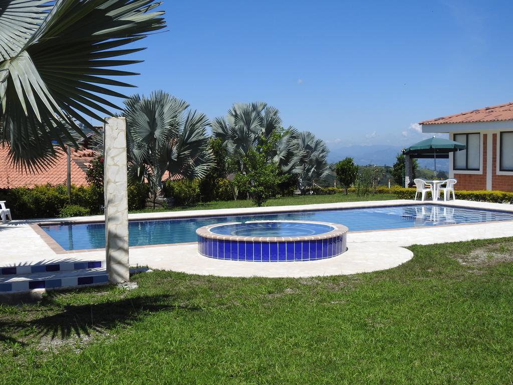 Hostal La Sultana Santa Rosa De Cabal Eksteriør billede