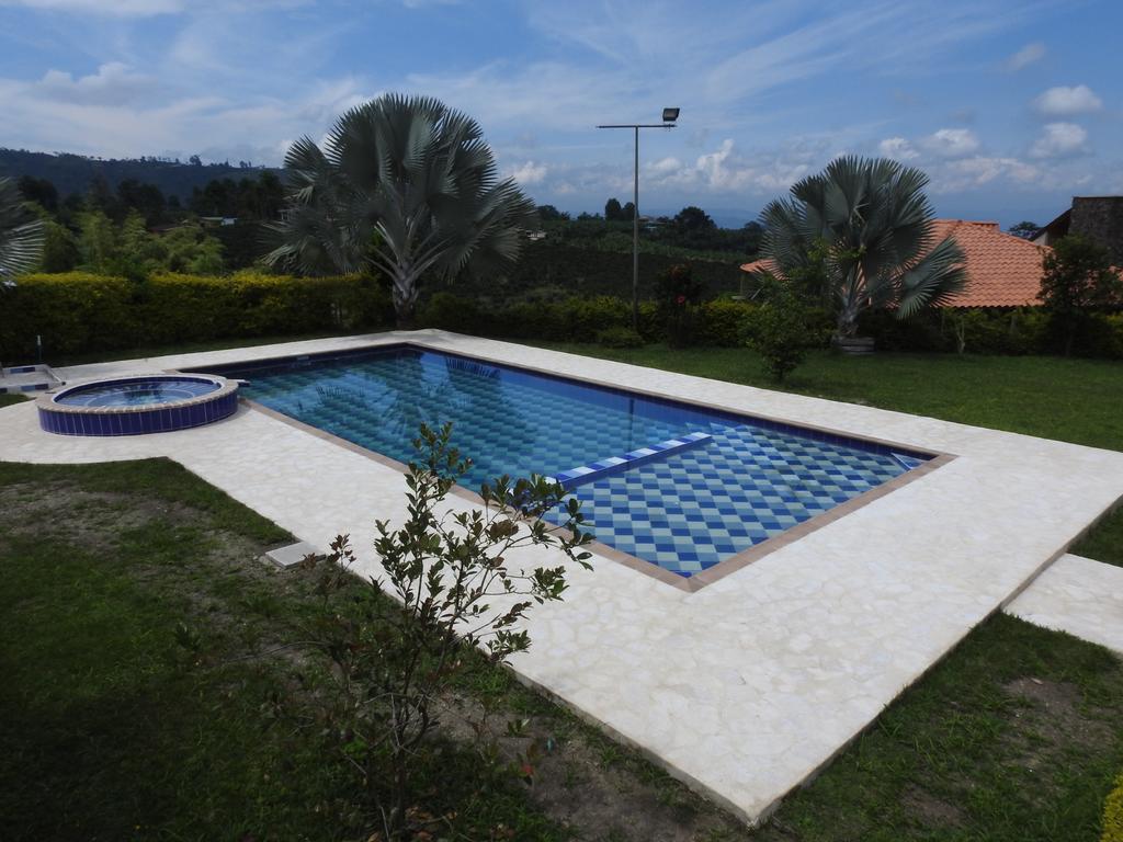 Hostal La Sultana Santa Rosa De Cabal Eksteriør billede