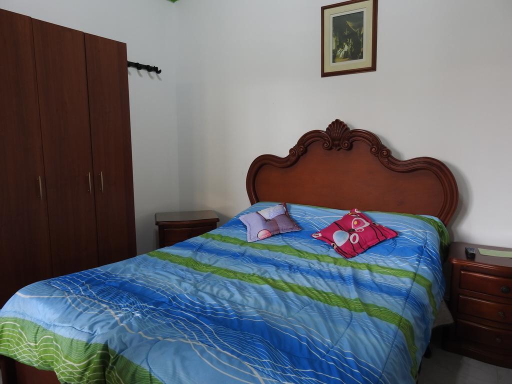 Hostal La Sultana Santa Rosa De Cabal Eksteriør billede