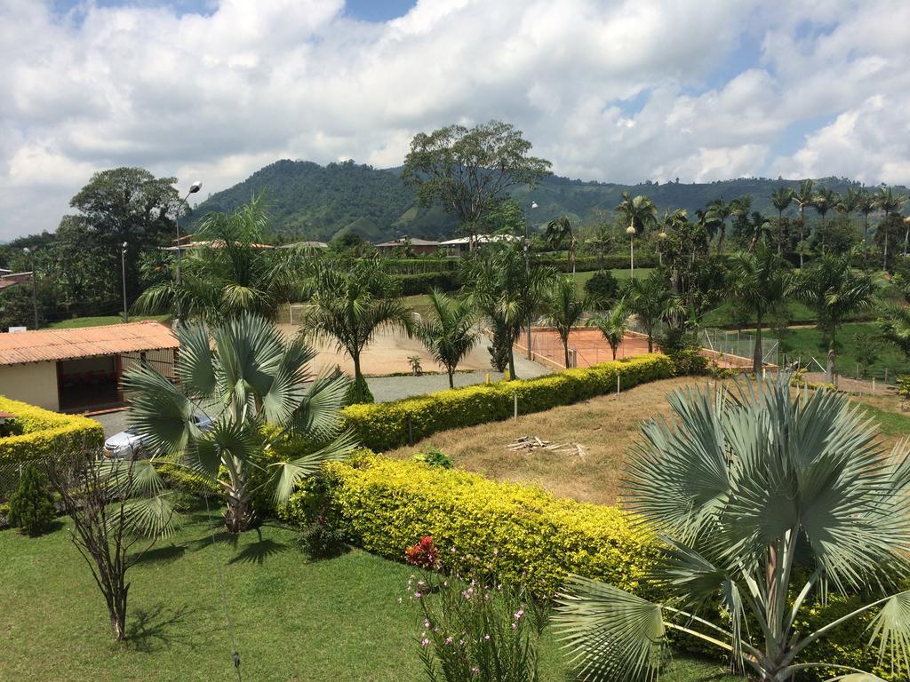 Hostal La Sultana Santa Rosa De Cabal Eksteriør billede